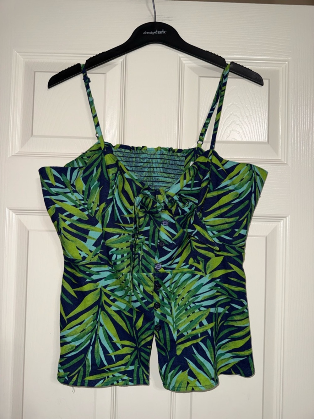 NWT! Sofia Vergara Large Tropical Top